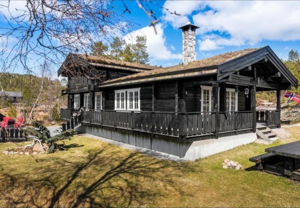 Beautiful Log Cabin At Gautefall Heimdal Exterior photo